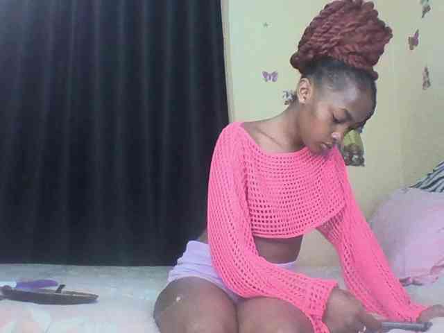 Prettyulenda webcam