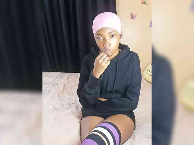 Prettyulenda webcam