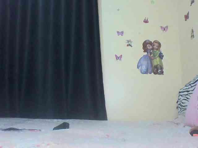Prettyulenda webcam