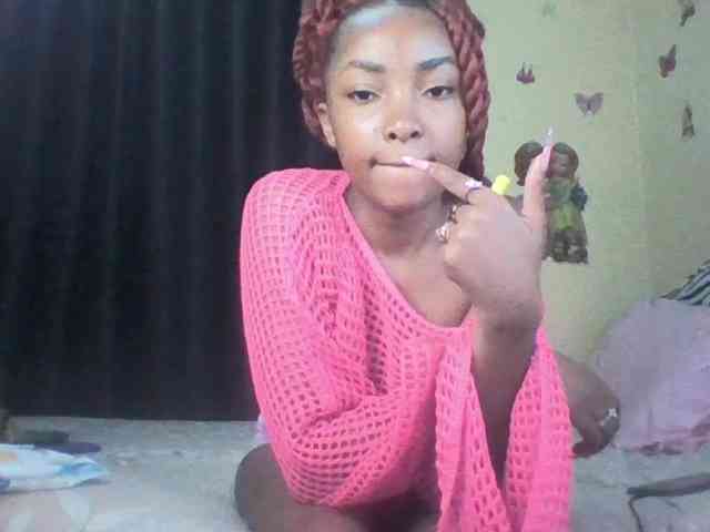 Prettyulenda webcam