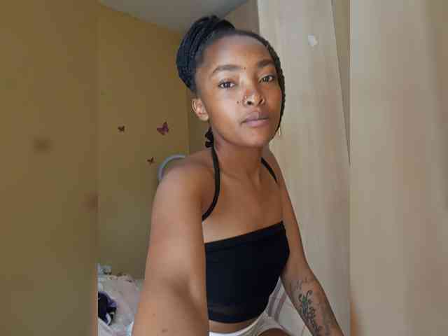 Prettyulenda webcam