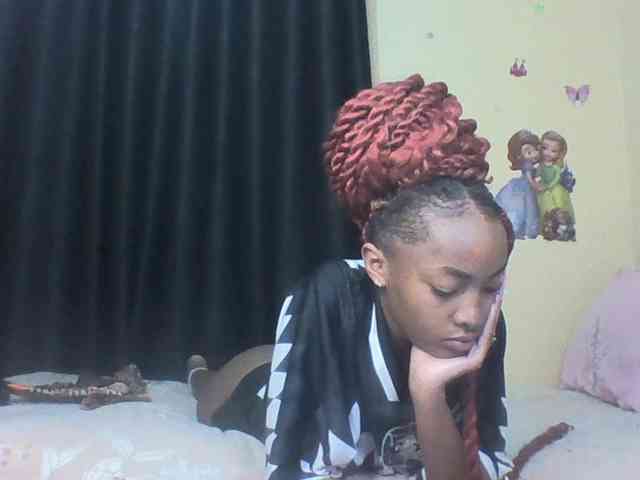 Prettyulenda webcam