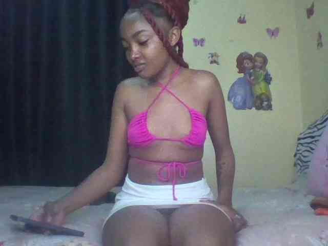 Prettyulenda webcam