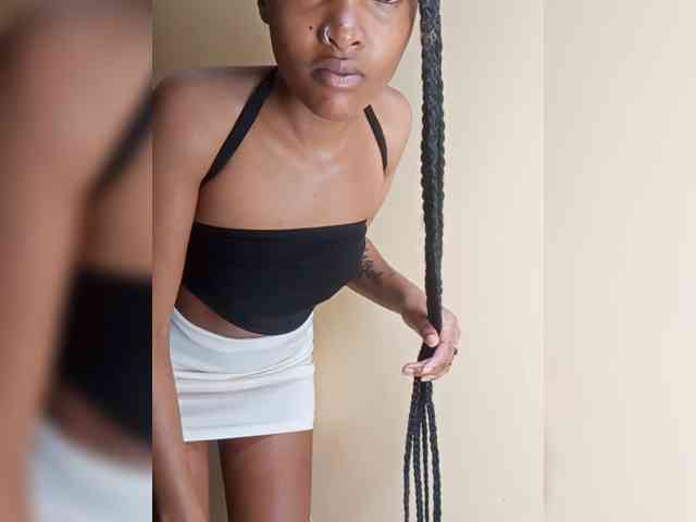 Prettyulenda webcam