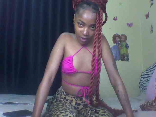 Prettyulenda webcam
