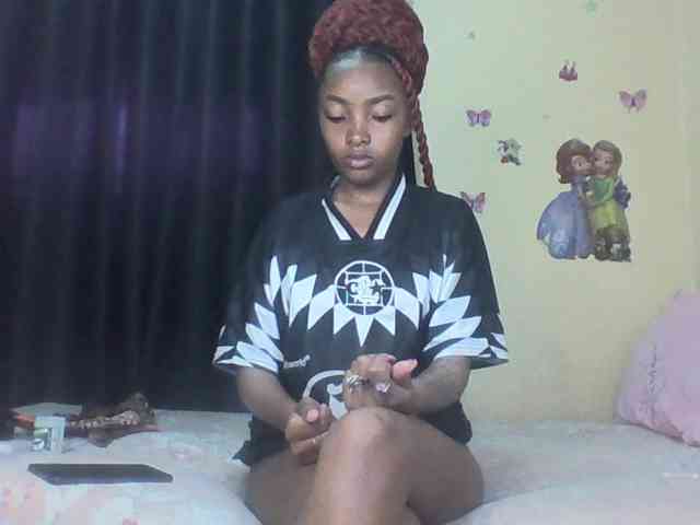 Prettyulenda webcam