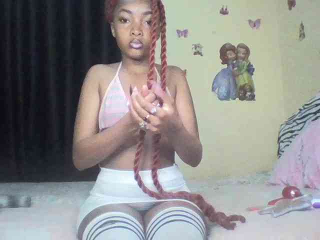 Prettyulenda webcam