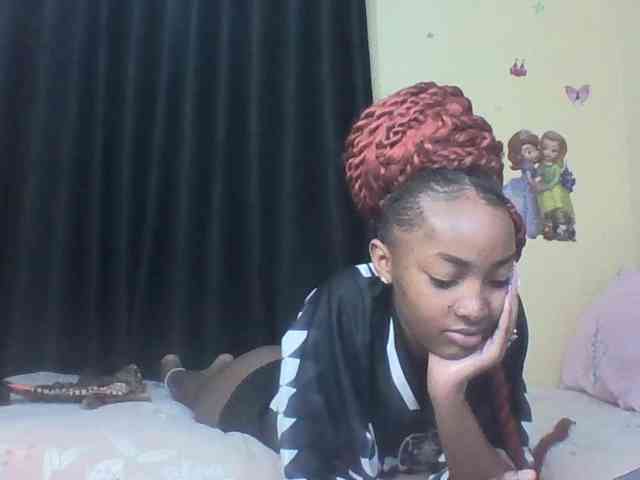 Prettyulenda webcam