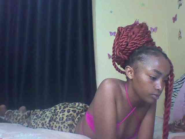 Prettyulenda webcam