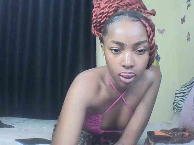 Prettyulenda webcam