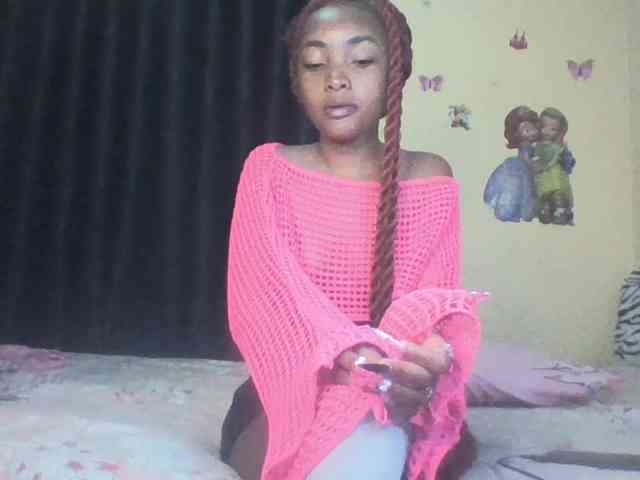 Prettyulenda webcam