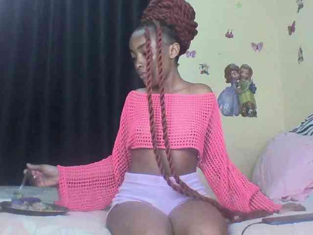 Prettyulenda webcam