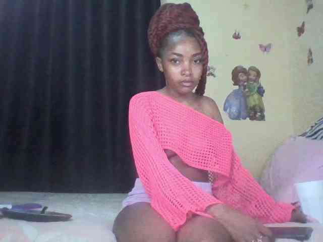 Prettyulenda webcam
