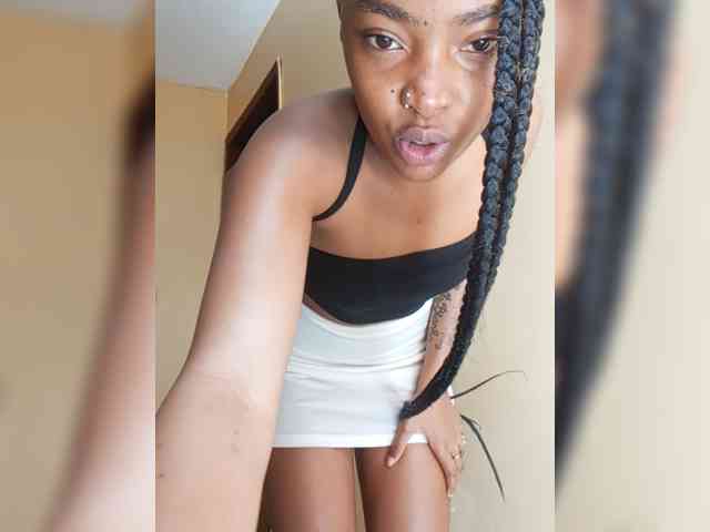 Prettyulenda webcam