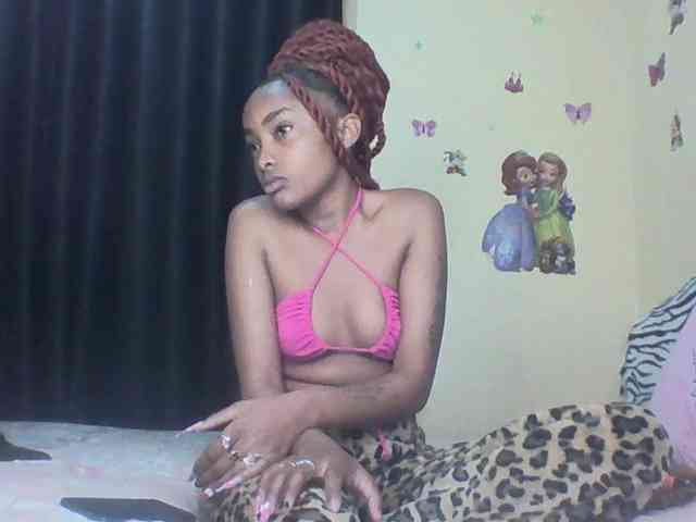Prettyulenda webcam