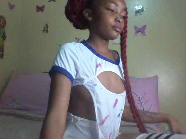 Prettyulenda Live Webcam on BongaCams