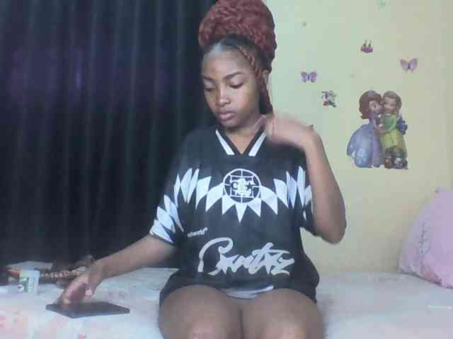 Prettyulenda webcam