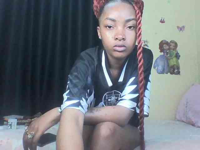 Prettyulenda webcam