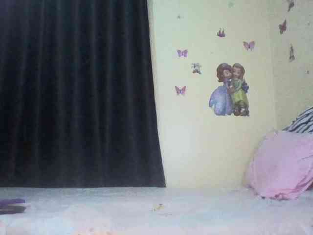 Prettyulenda webcam