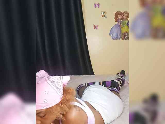 Prettyulenda webcam