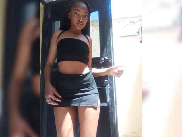 Prettyulenda webcam