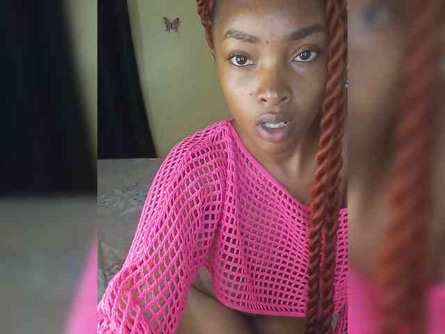 Prettyulenda webcam