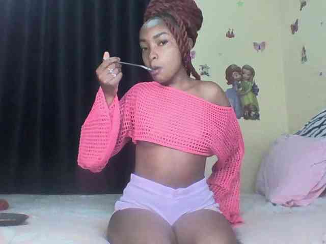 Prettyulenda webcam