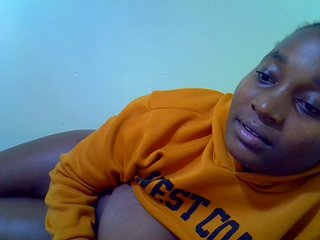 Molly-22's Live Webcam