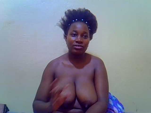 Molly-22 webcam