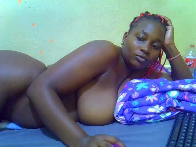 Molly-22 live cam on BongaCams