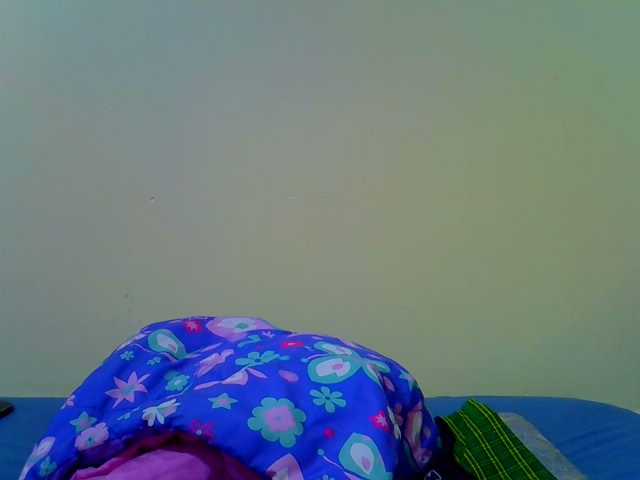 Molly-22 live cam on BongaCams
