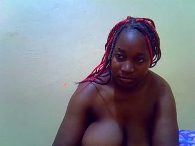Molly-22 live cam on BongaCams