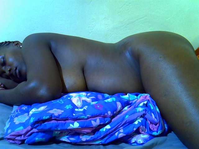 Molly-22 live cam