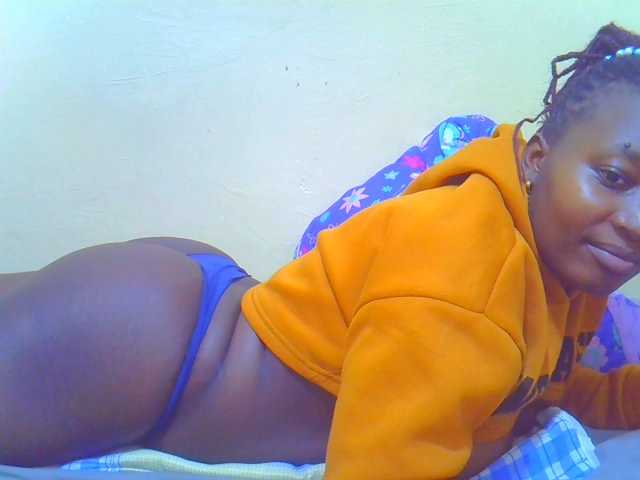 Molly-22 — live female cam