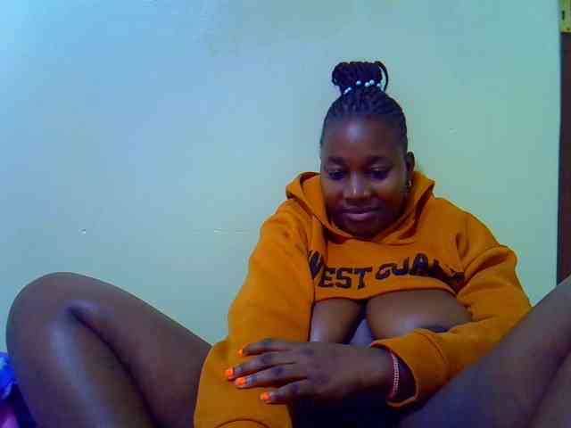 Molly-22 webcam