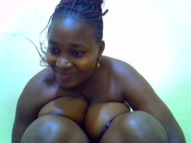 Molly-22 webcam