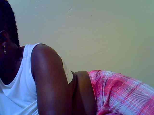 Molly-22 webcam