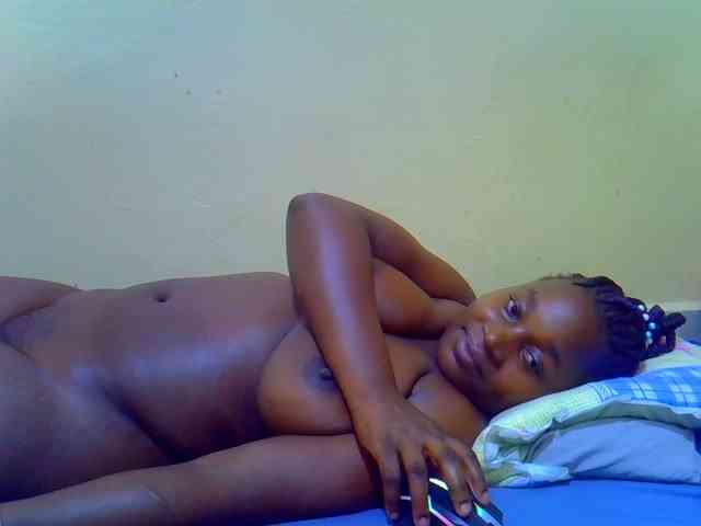 Molly-22 webcam