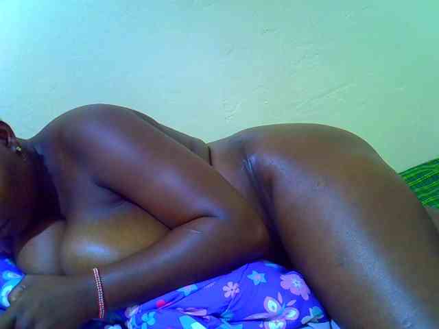 Molly-22 webcam