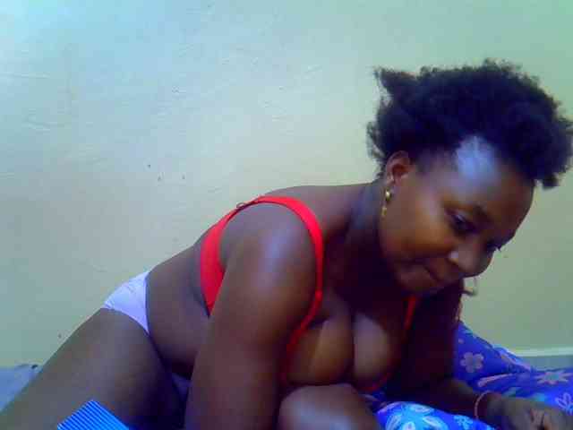 Molly-22 webcam
