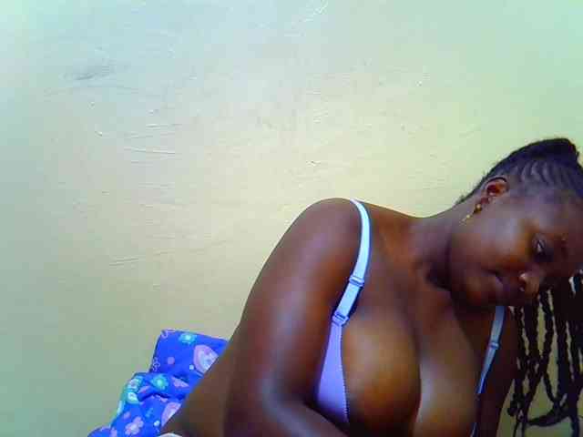 Molly-22 webcam