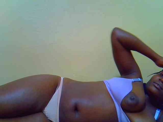 Molly-22 webcam