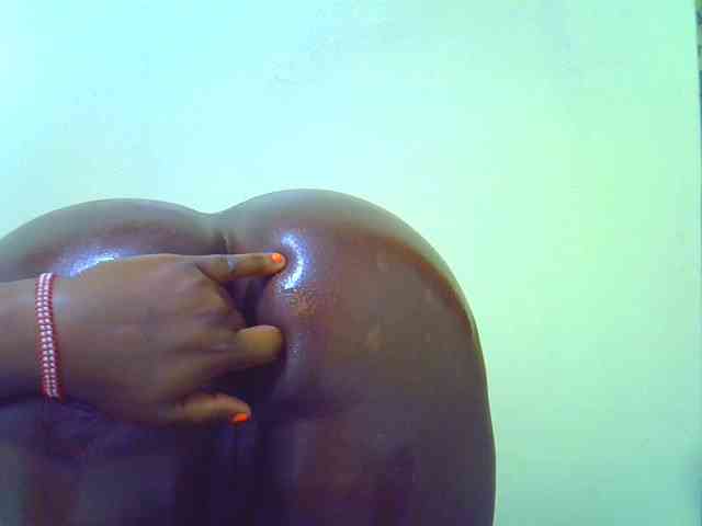 Molly-22 webcam