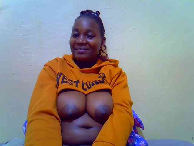 Molly-22 webcam