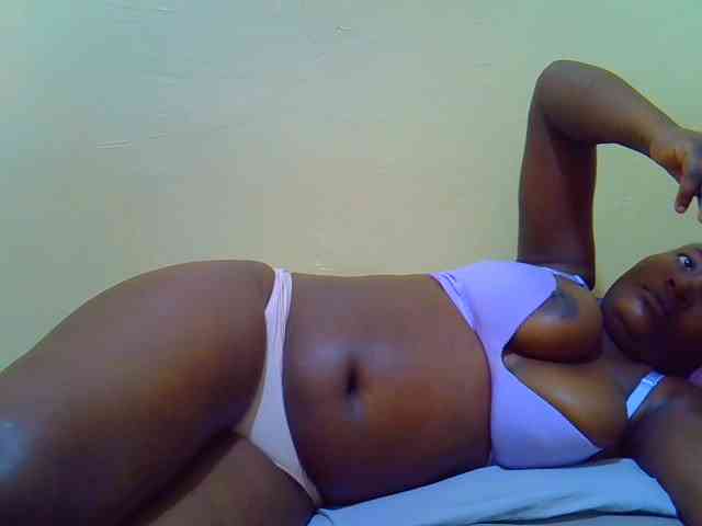 Molly-22 webcam