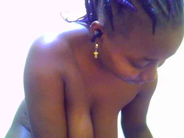 Molly-22 webcam