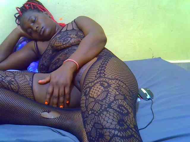 Molly-22 webcam