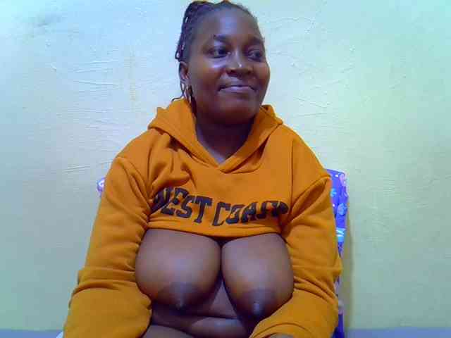 Molly-22 webcam