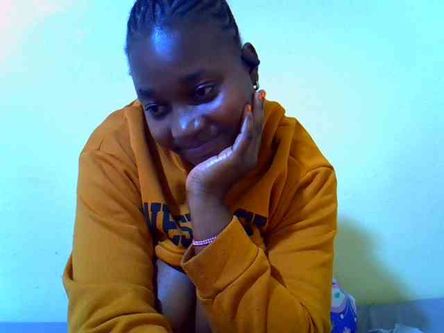 Molly-22 webcam