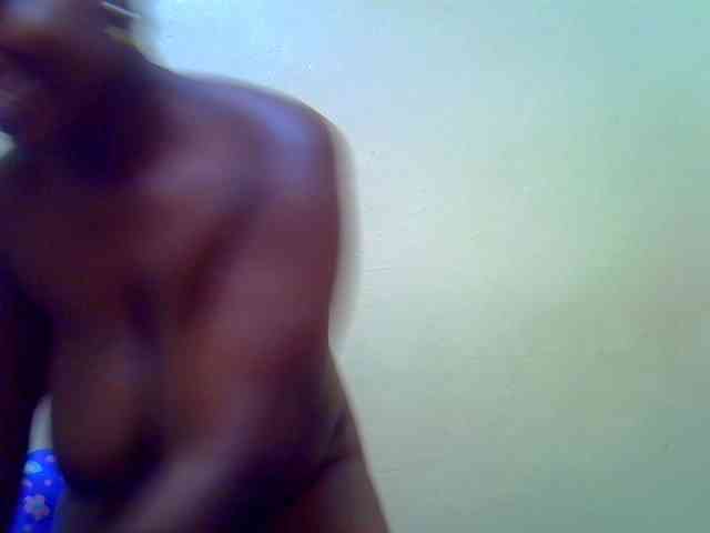 Molly-22 webcam